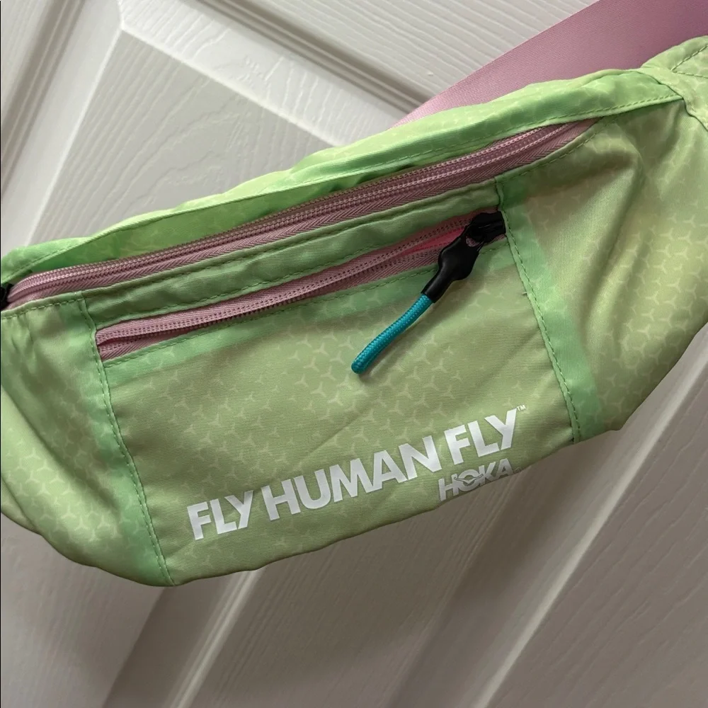 Hoka Sling Fanny Pack - Picture 2 of 3